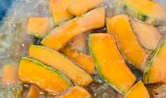 8月娱乐吃瓜,瓜田李下，明星秘闻大揭秘  第2张